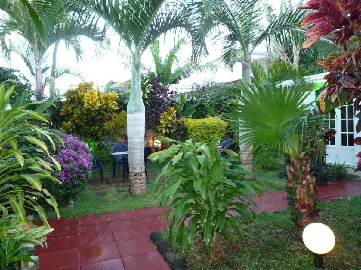 Hotel Chez Papa Daya Saint Pierre Luaran gambar