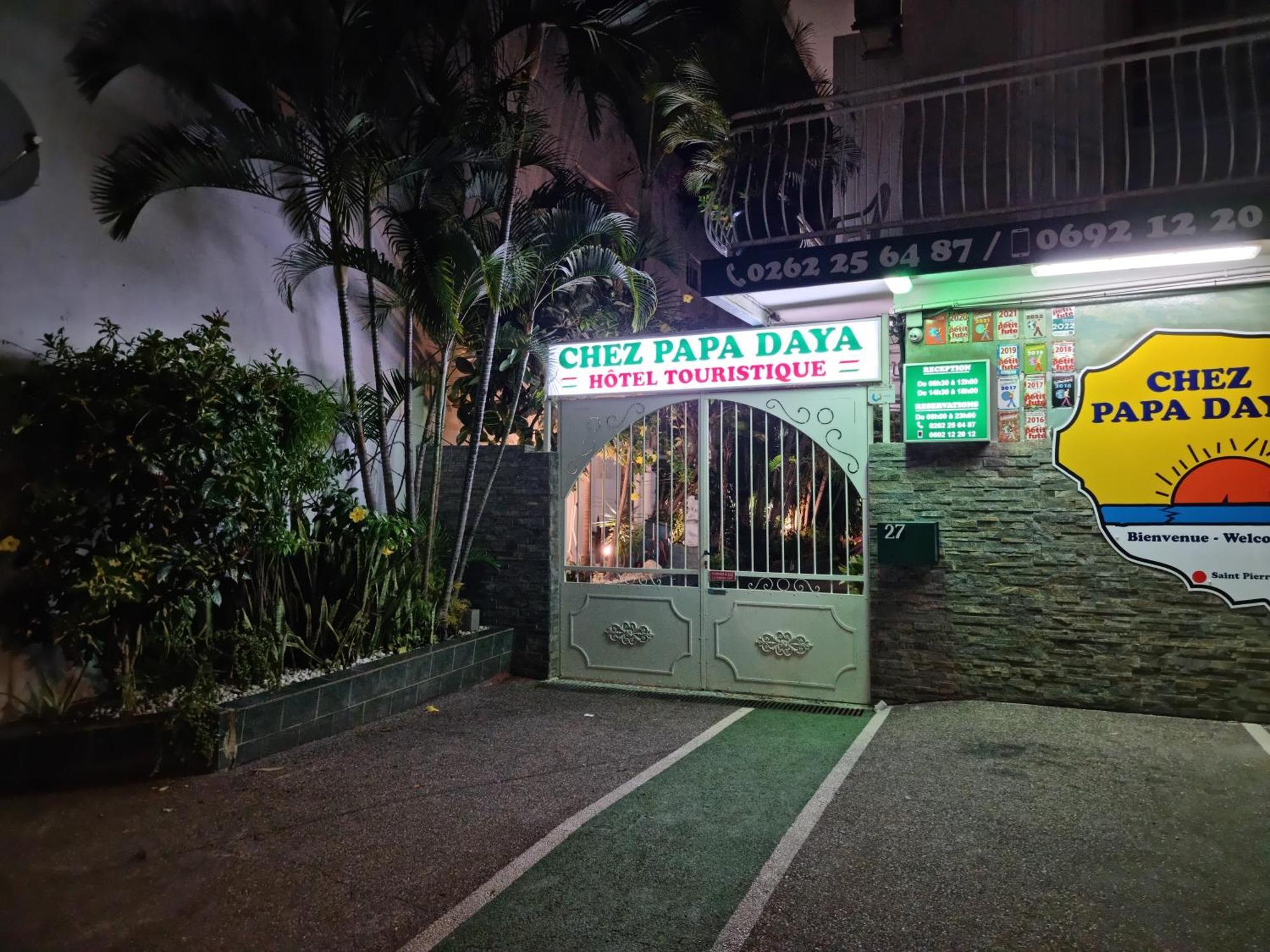 Hotel Chez Papa Daya Saint Pierre Luaran gambar