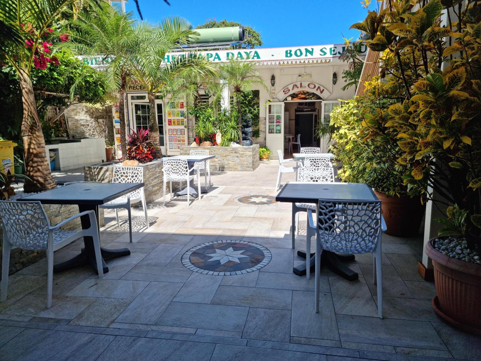 Hotel Chez Papa Daya Saint Pierre Luaran gambar