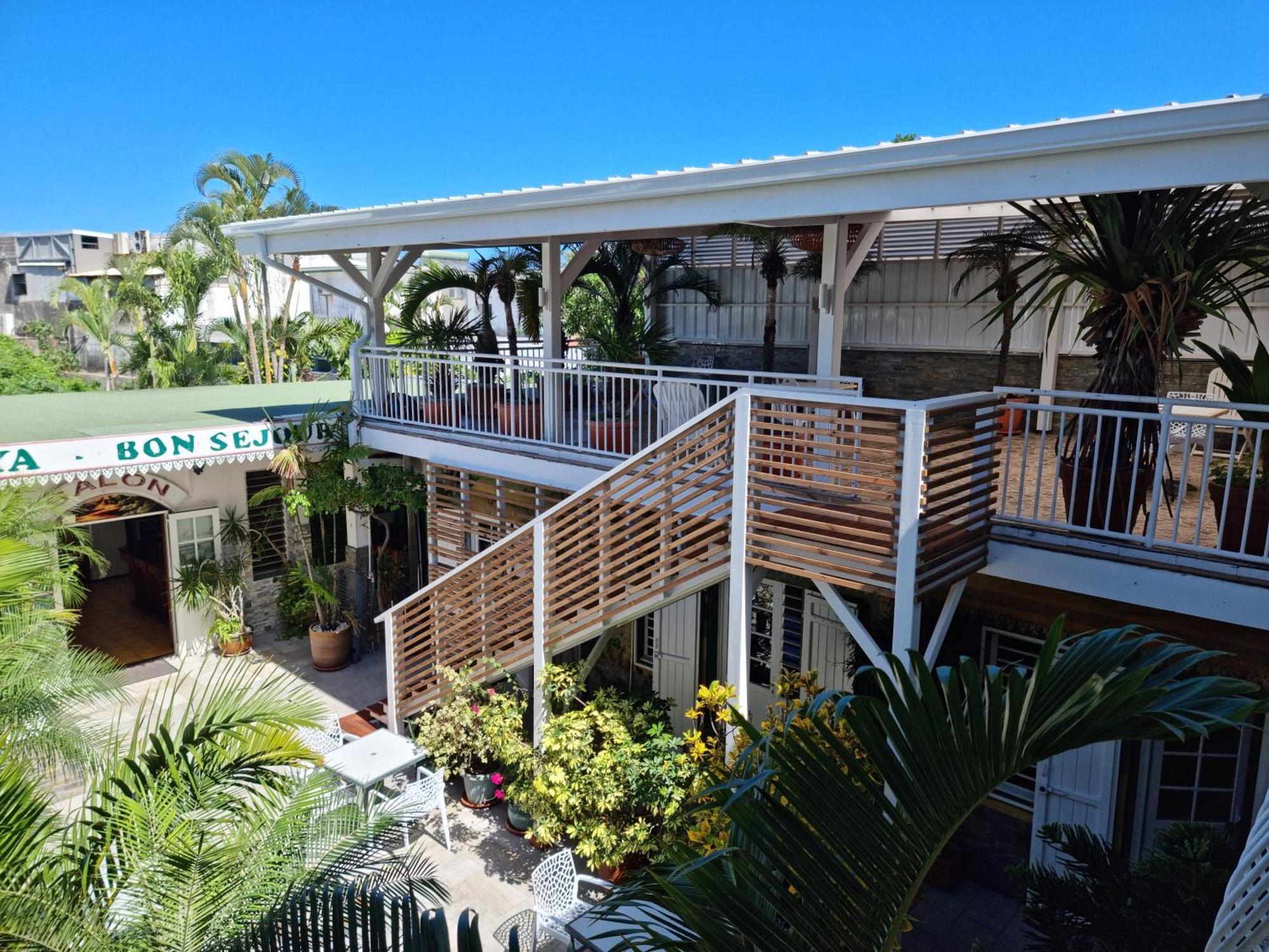 Hotel Chez Papa Daya Saint Pierre Luaran gambar