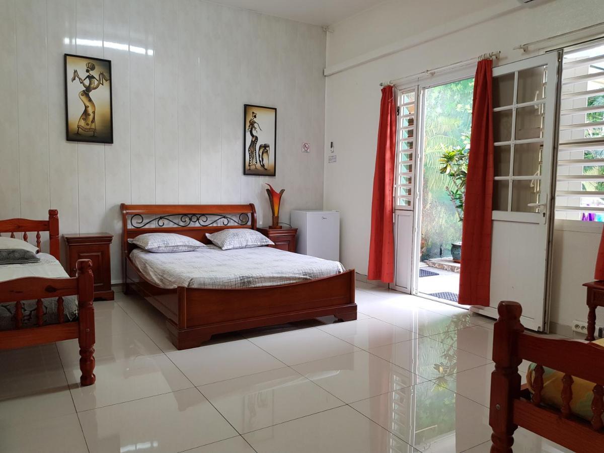 Hotel Chez Papa Daya Saint Pierre Luaran gambar